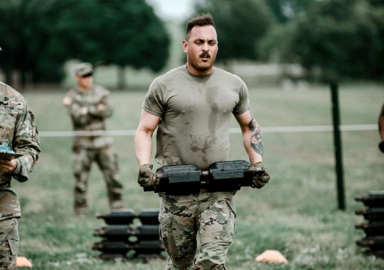 Work-Out supporting functional strength training for military performance.